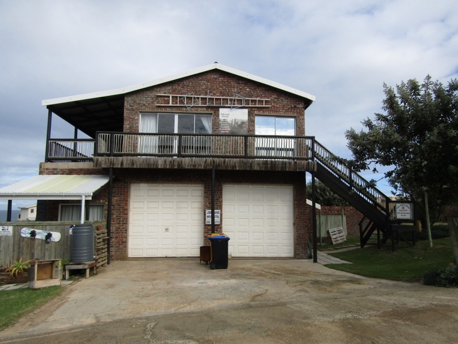 6 Bedroom Property for Sale in Oyster Bay Eastern Cape